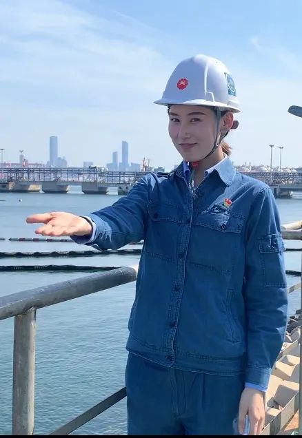 "新闻大连"综合大连石化图片:林蔚 王丽琦 邹菲 马振东 陈波 田婷婷