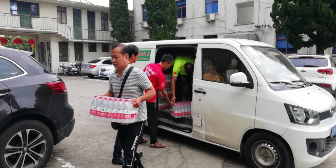 铜陵市聋人协会爱心捐赠