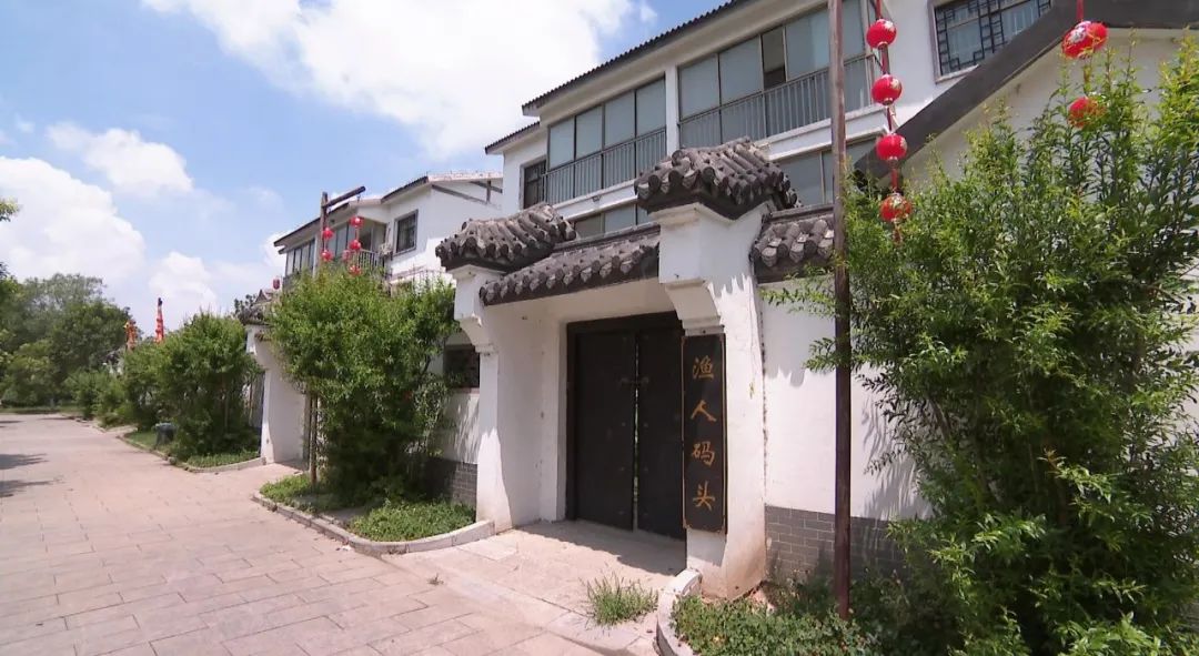 走向我们的小康生活安庄居乡村游美村利民