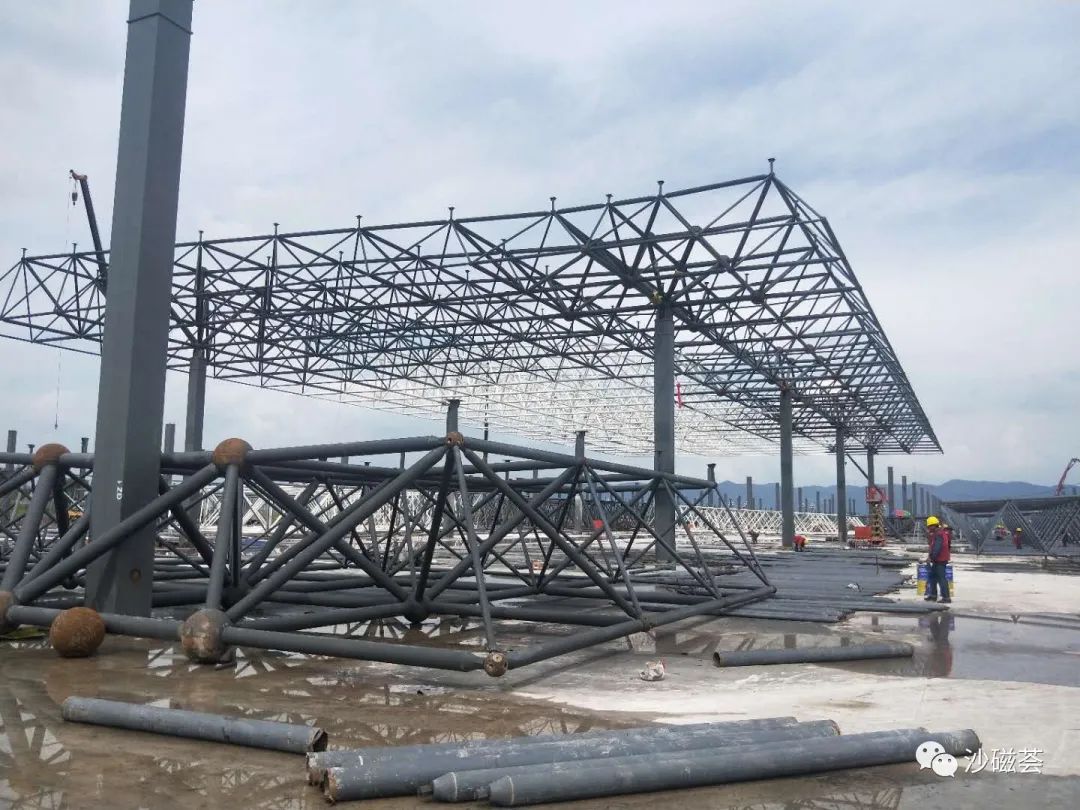 年产10万辆智能网联汽车项目总装车间完工青凤工业园区这些项目建设有