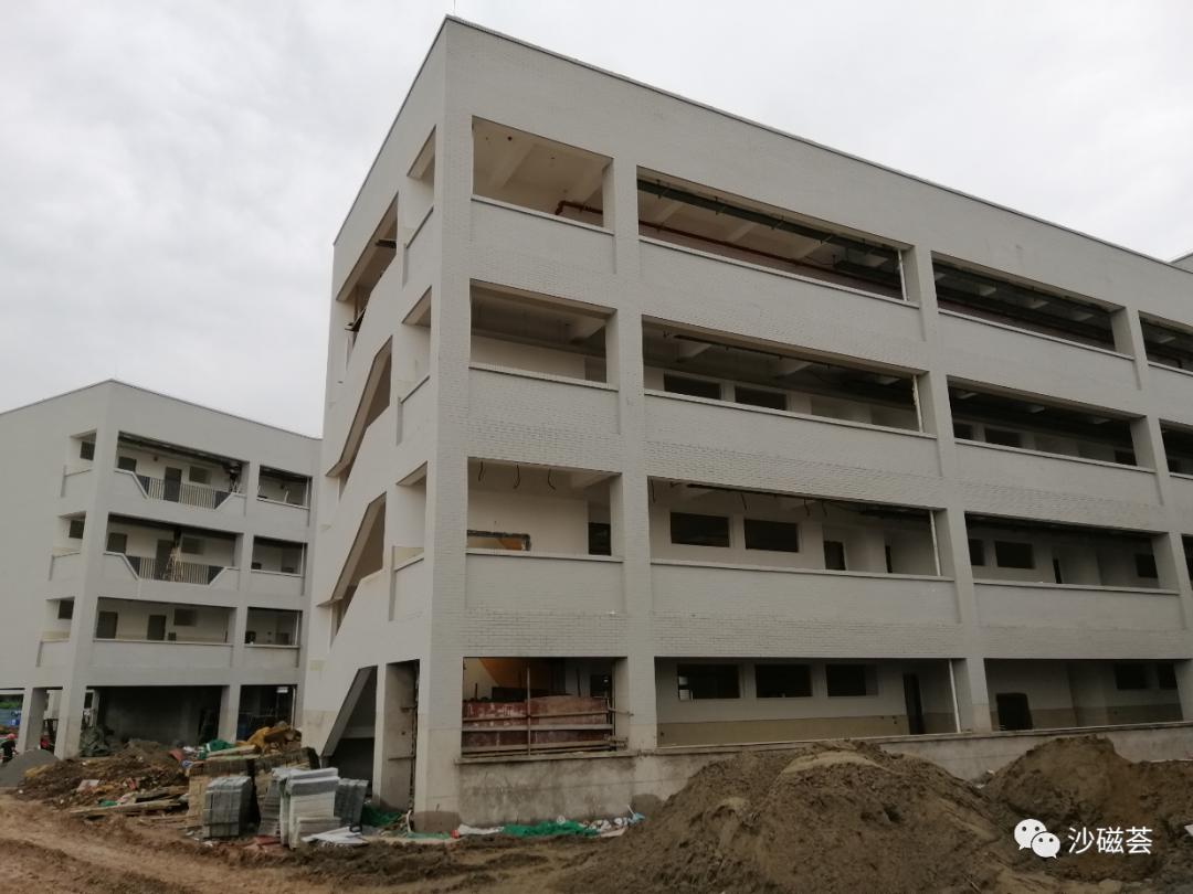 年产10万辆智能网联汽车项目总装车间完工青凤工业园区这些项目建设有