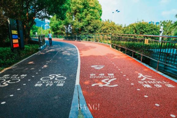 超人气魔都夏季跑道美到飞起不跑也该去走走光拍照就赢了