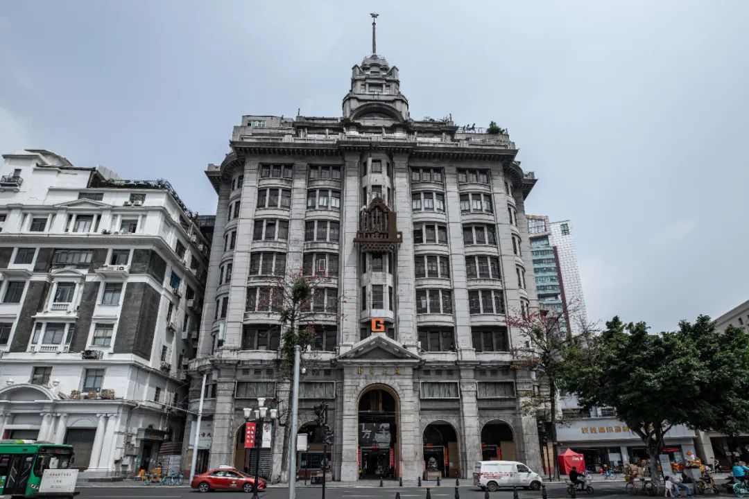 "来到广州不去南方大厦等于白来"在老广州街坊有一句经典的口头禅承载