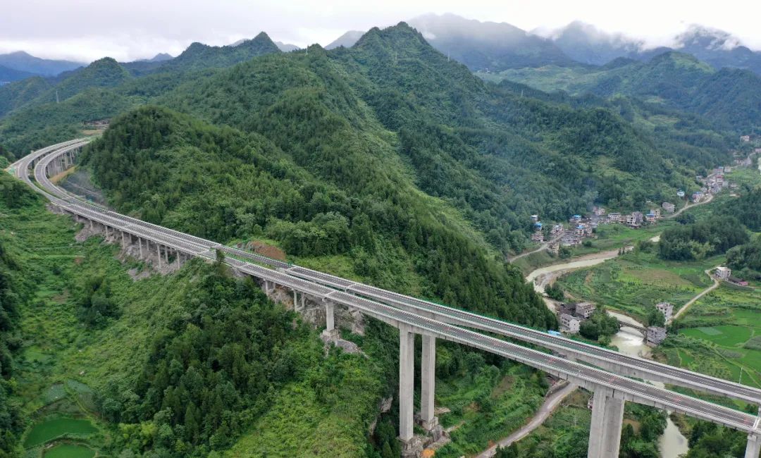 宣鹤高速公路图片