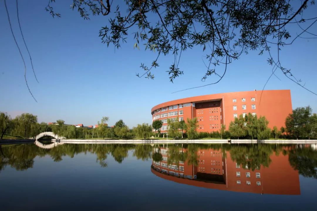 鞍山师范学院 齐鲁图片