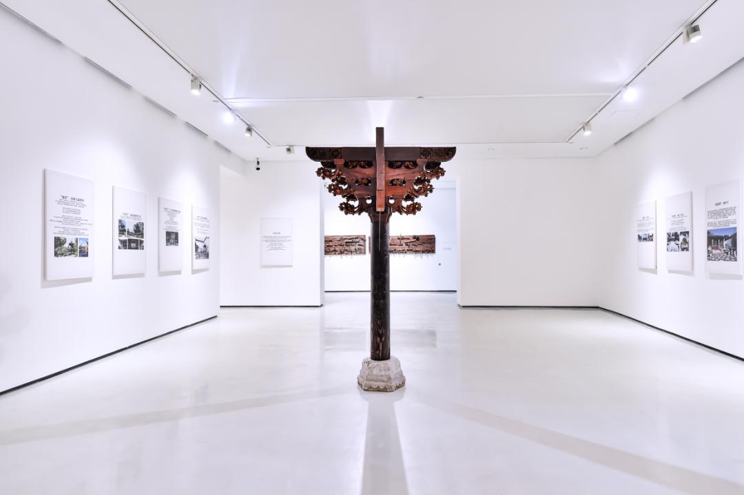 中国建筑艺术之美展览在四川美术学院美术馆开幕