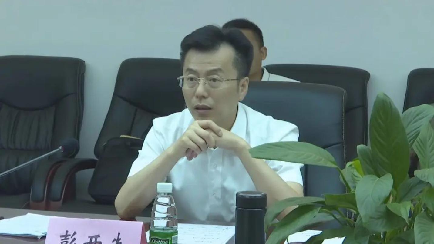 7月14日,省人防办主任彭光华一行在市人防办党组书记李克荣的陪同下