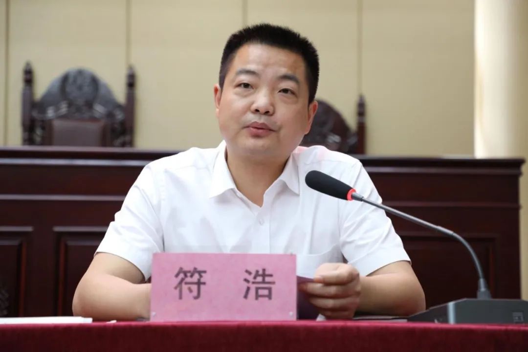 张林鹏指出,巡察是党章赋予的重要职责,是全面从严治党的重要手段,是