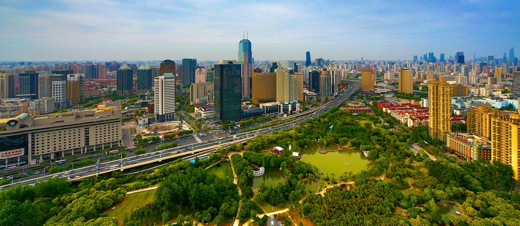 长宁这块巨型三角尺绿洲老有故事了