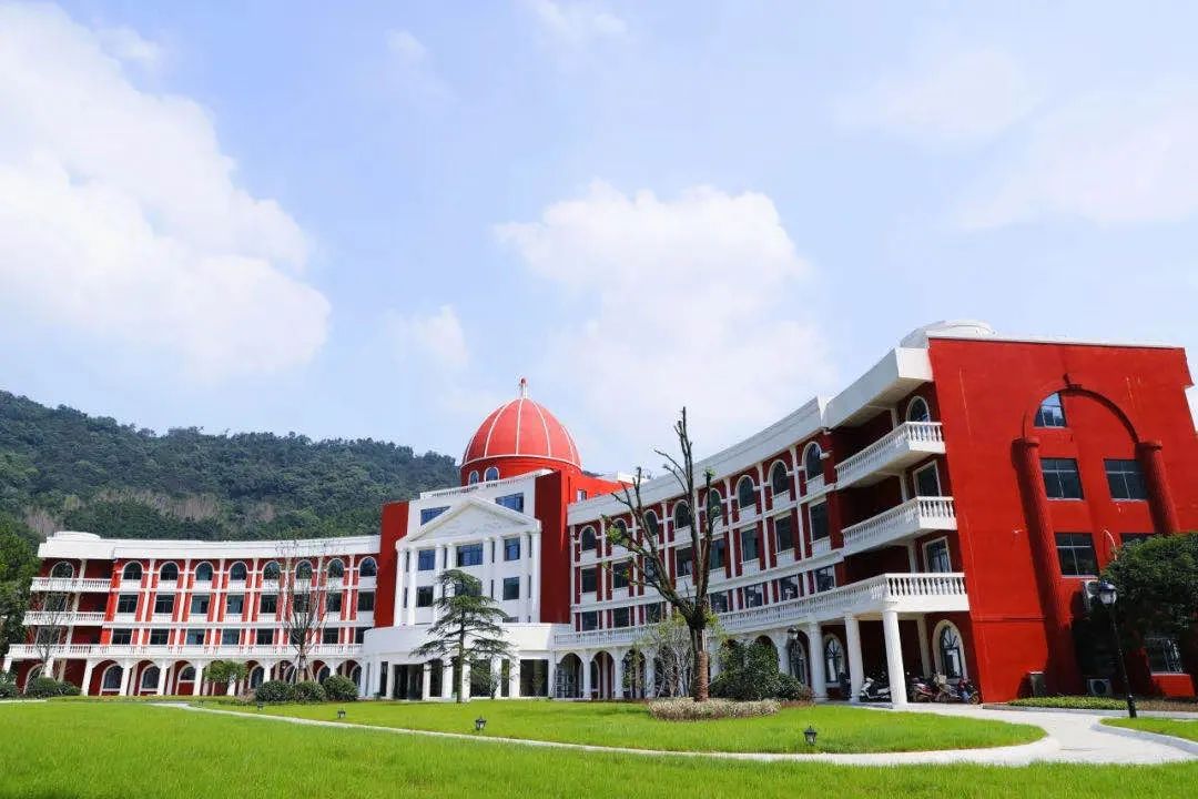 中考后最后一次的志愿填报机会看看名校长咋说