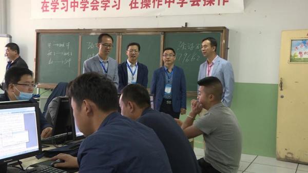 渭源一中2020年高考_绽放战疫青春坚定制度自信渭源县第一中学2020年新