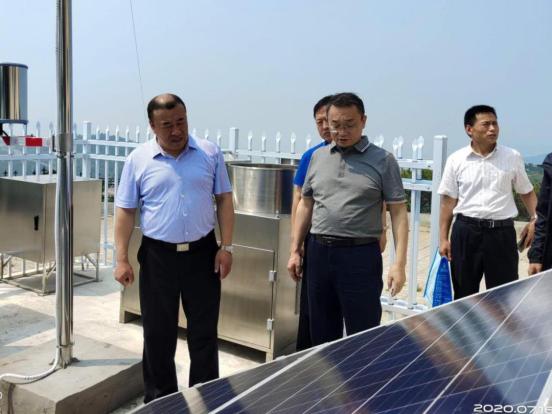 鞠振平同志到烟台,威海调研国控点长岛自动站建设及