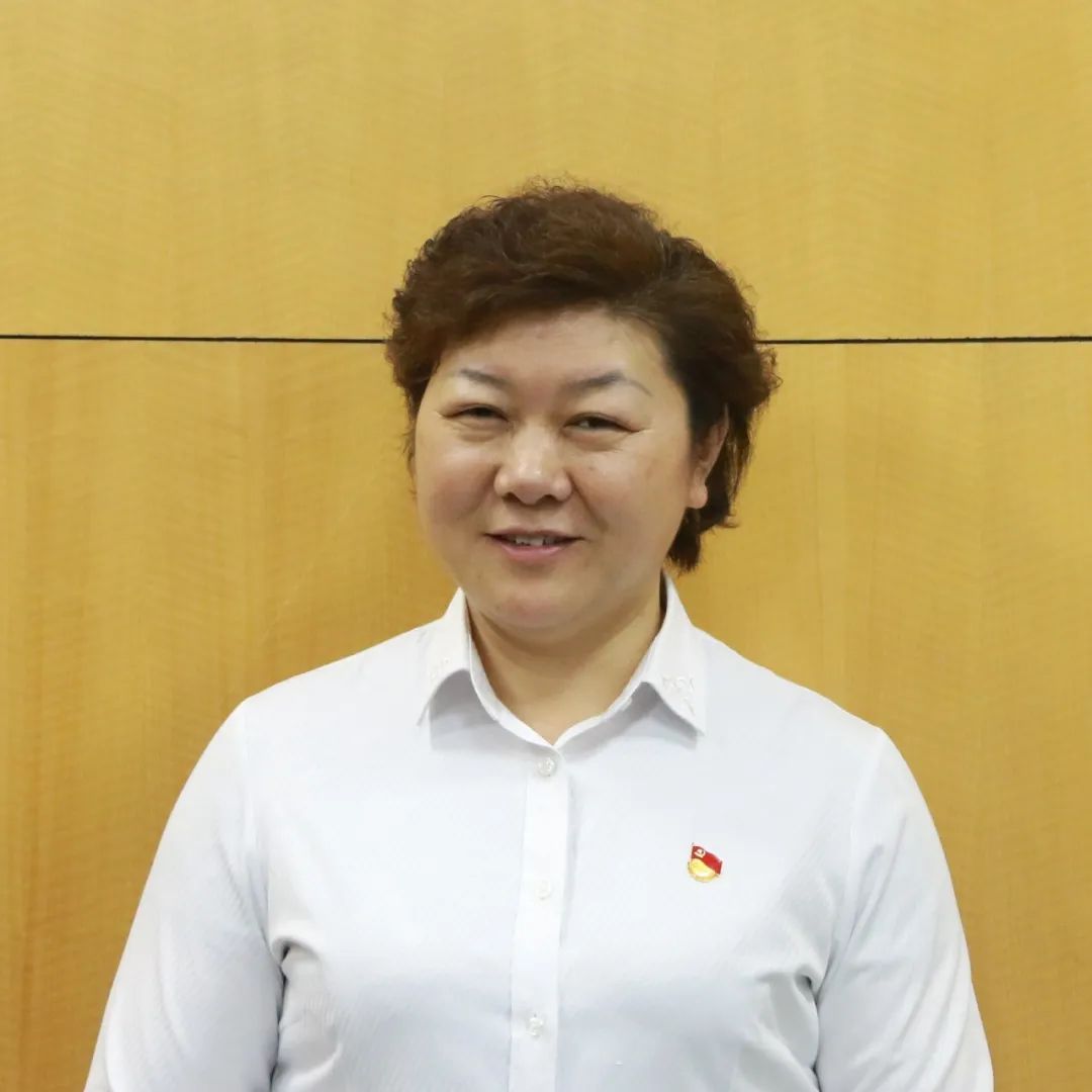 自治区妇联妇女发展部部长,二级巡视员李芳:党风廉政建设永远在路上