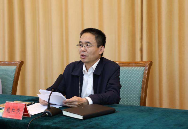 我县召开脱贫攻坚普查汇报会