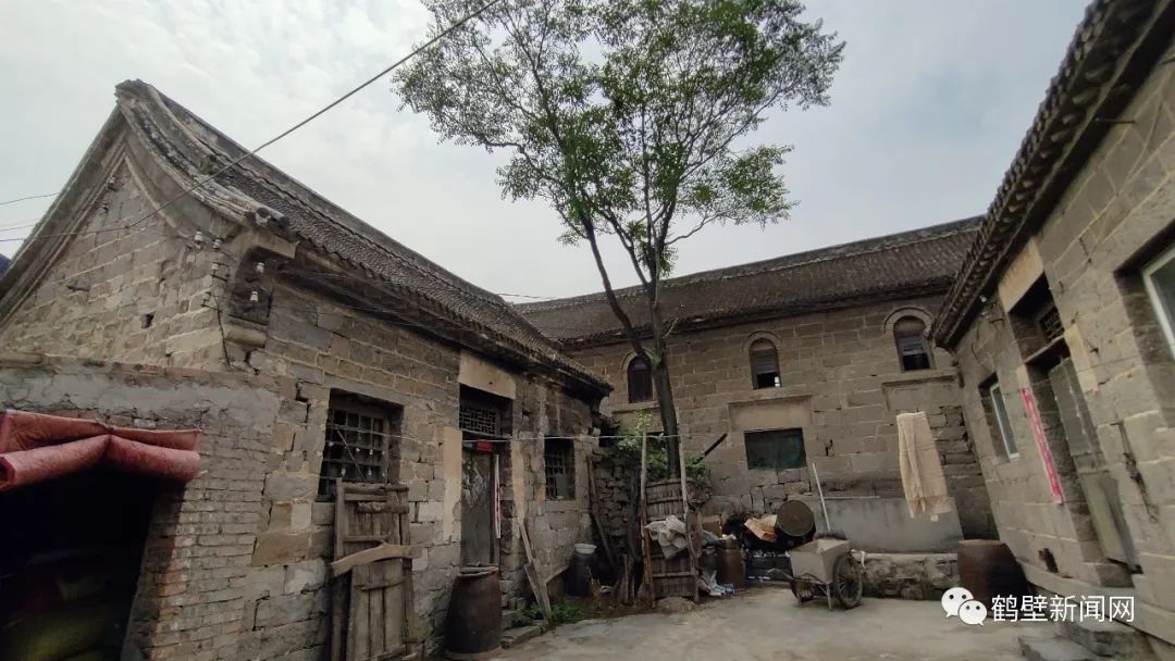 鹤壁有个"八古"村落!藏着挠痒树,波纹石,长寿泉