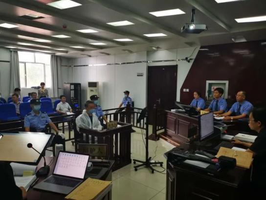 通辽市原市委常委政法委书记辛金山涉嫌受贿罪包庇纵容黑社会性质组织