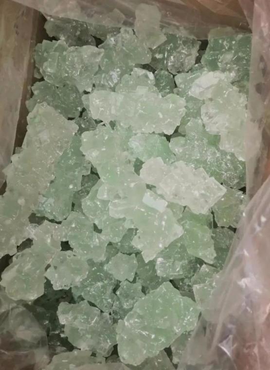 白色冰糖和黄色冰糖哪个比较好