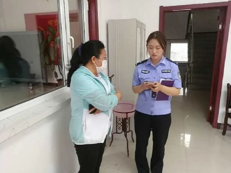 警讯警花日记见证一格一警建设历程