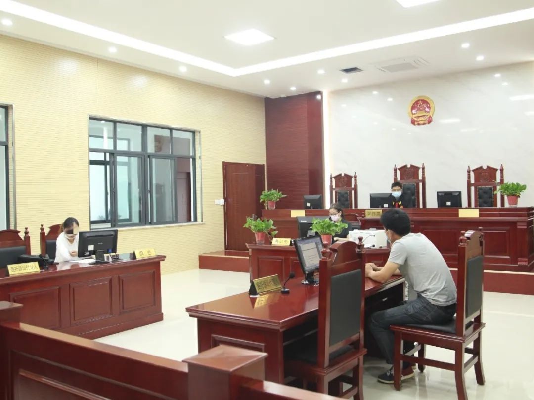 仪征市实验幼儿园党员代表到仪征法院执行局开展主题党日活动