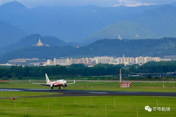 德宏芒市国际机场▲高速公路(图来自德宏团结报)▲大瑞铁路(建设中)