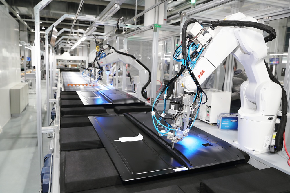 国内首条5g 工业互联网生产线(长虹 供图)