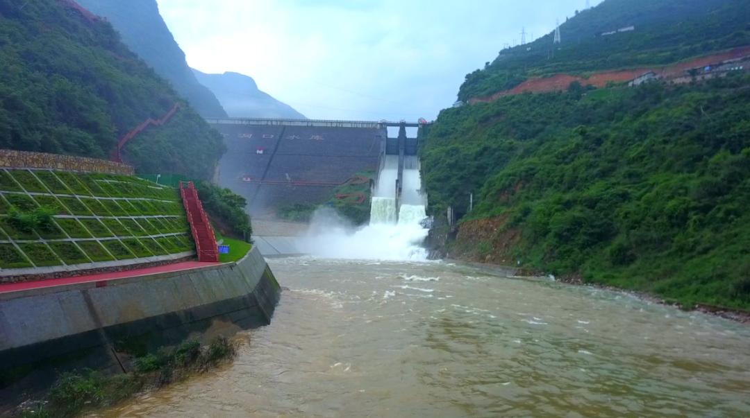 人民至上生命至上古洞口水库今日再次开闸泄洪