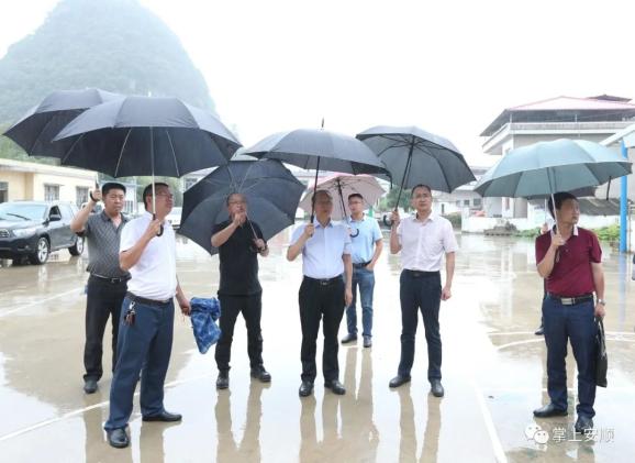 【政务】陈训华到平坝调研地质灾害防治工作时强调 严格落实各项防治措施 确保群众生命财产安全