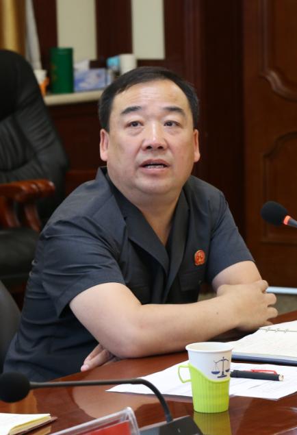 坚持问题导向,及时补齐短板!全市法院推进信息宣传调研工作