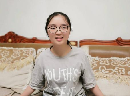 高分考生介绍学习秘籍泸州天立王书语理科705分泸州高中李佳敏文科659