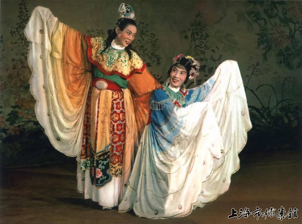 梁山伯与祝英台老电影免费观看 352.jpg