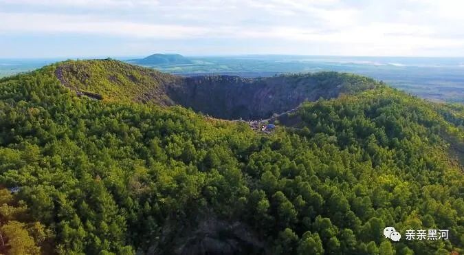 航拍新地标!惊艳世界的五大连池