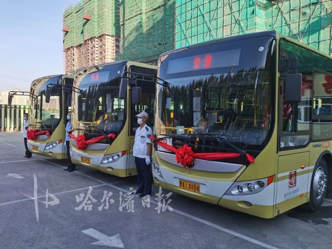 公交99路一端终点站为顾新街.
