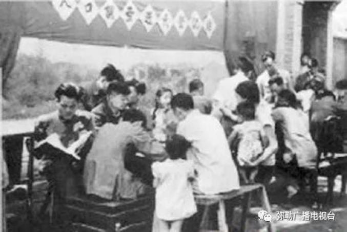 1964年人口普查_2007年上海市老年人口和老龄事业监测统计信息(3)