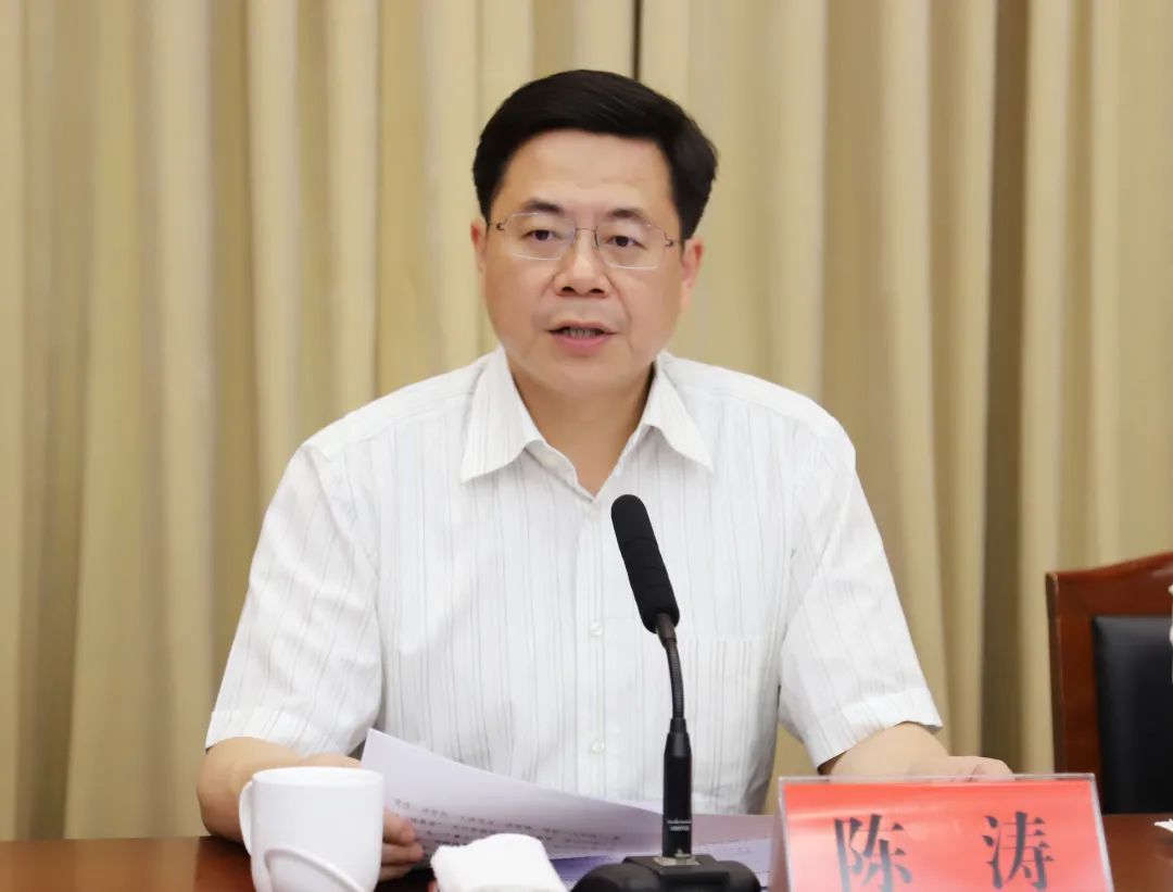 今日常州市委市政府召开全市民营经济发展情况通报会暨