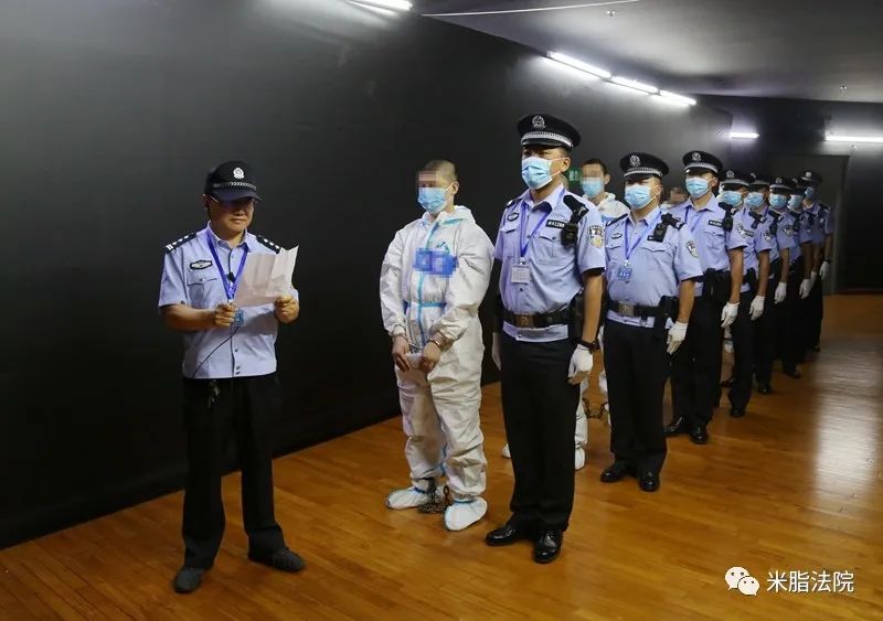 米脂法院法警大队圆满完成张峰等70余人涉黑案件警务保障任务