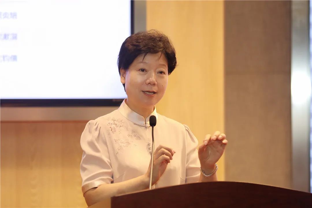 继陈群主委首次宣讲之后,近日,民盟市委专职副主委杨德妹,丁光宏也