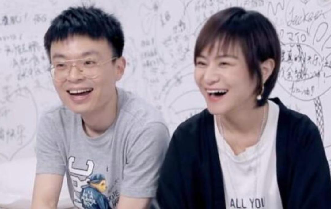 脱口秀最火cp思文程璐离婚独立女性软饭男