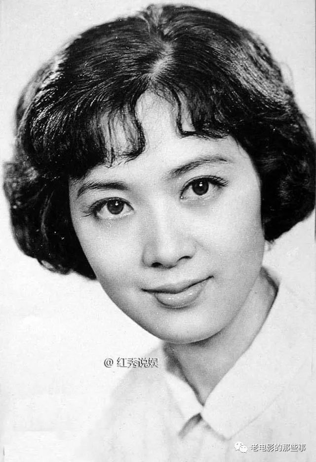 1951年出生的女明星图片