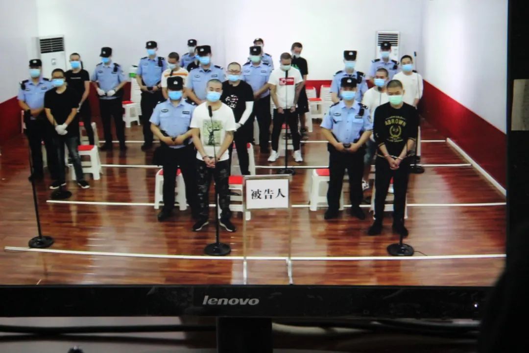 7月22,23日,遂宁市安居区人民法院采取远程开庭的方式,依法公开开庭