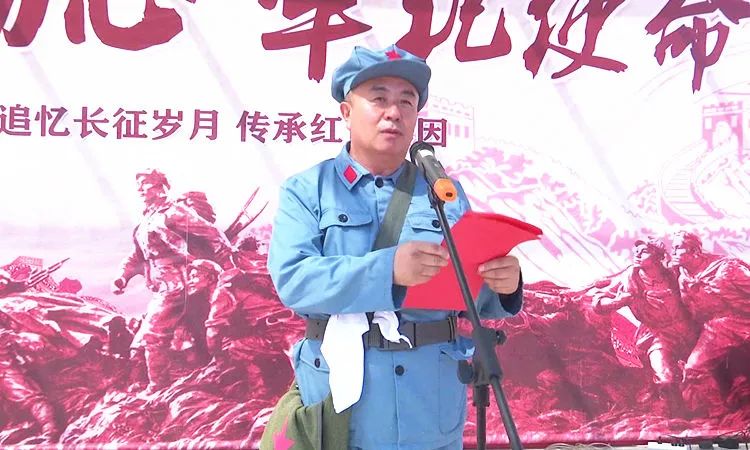 市旗两级人大常委会联合开展“不忘初心、重走长征路，继续前进、永远跟党走”主题党日活动