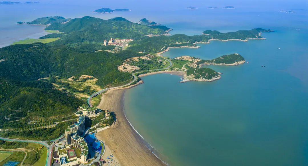 旅游示范区和高水平旅游强县建设,先后荣获浙江省首批旅游经济强县