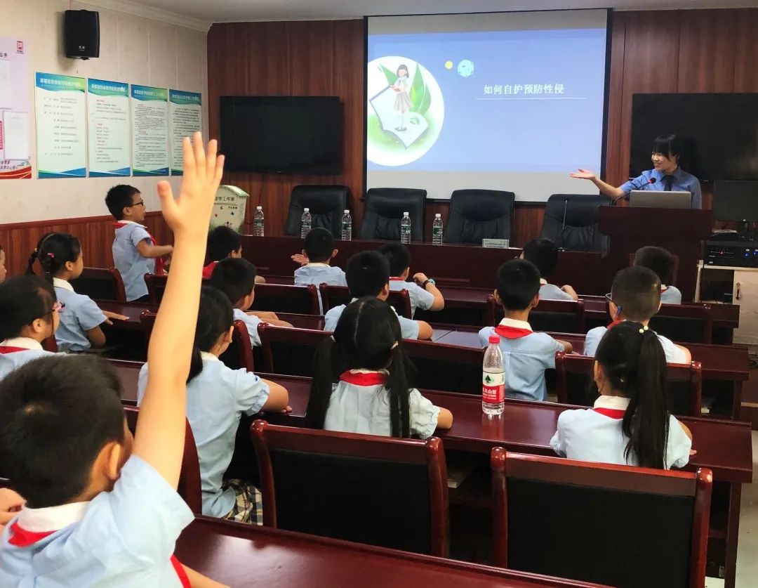 2020年开化高考学生_奋进又一年•2020开化教育回眸|开化中学执于一心(2)