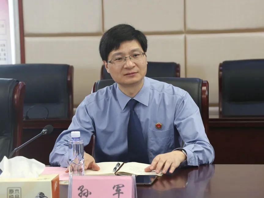 孙军检察长对区政协社法委一行表示欢迎,并对区政协多年来对区检察院