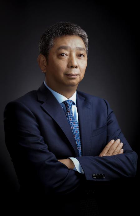 本次活动共有三个环节.第一个环节,由市律协会长季诺致辞.