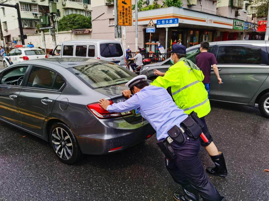 搬迁 公司电话风雨雷电聚首!杨浦的他们“乘风破浪 ”,抢险