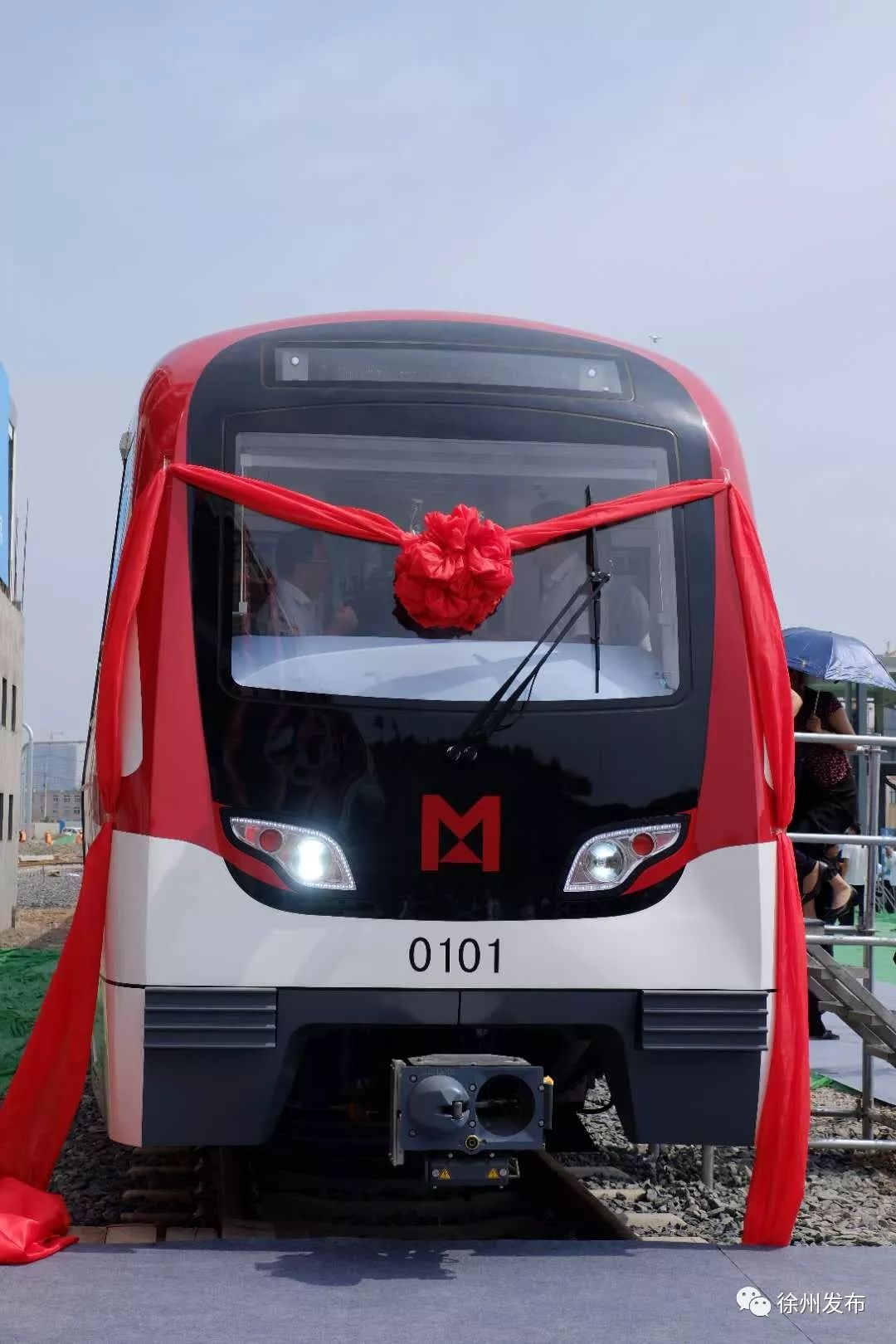 2号线地铁列车一起期待,线路完工后出行更方便的美好徐州吧!