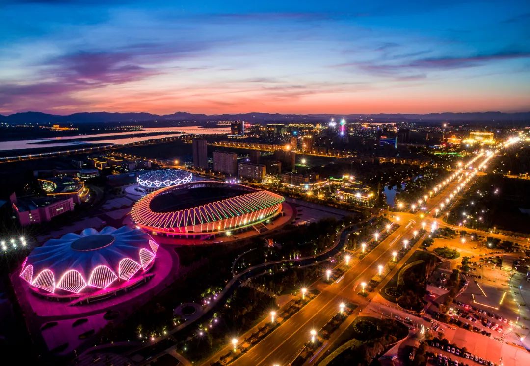 2020年京津冀唐山gdp_2020唐山车展美女(3)