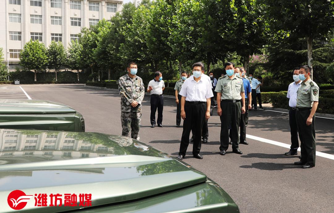 并走访慰问驻潍部队广大官兵 郑守东郑堰坡惠新安田庆盈参加活动