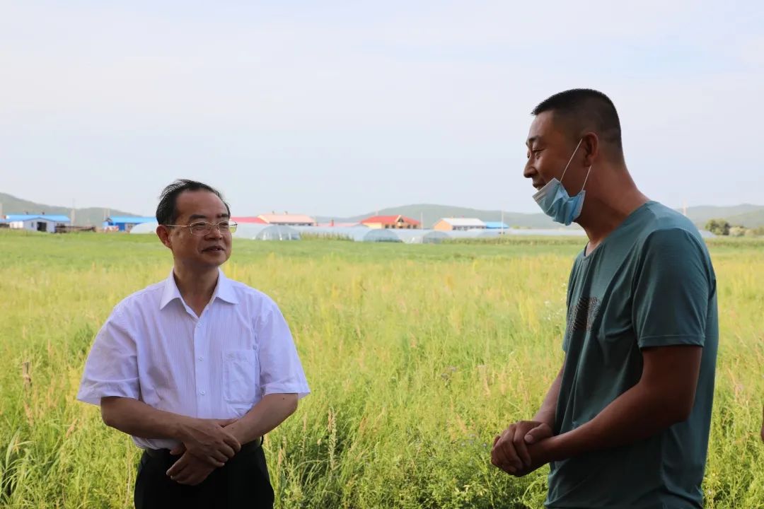 加格達奇林業局黨委書記吳慶軍,黨委副書記,局長周勇,黨委委員,副局長