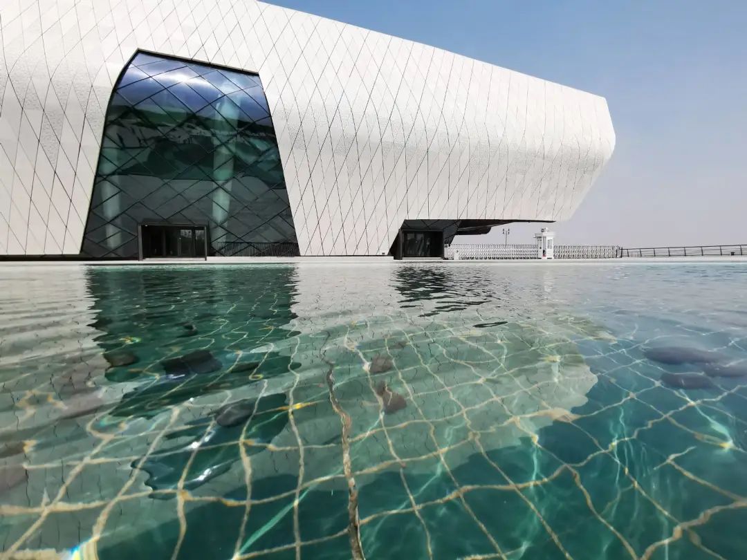 耗资28亿中国第一座海上故宫